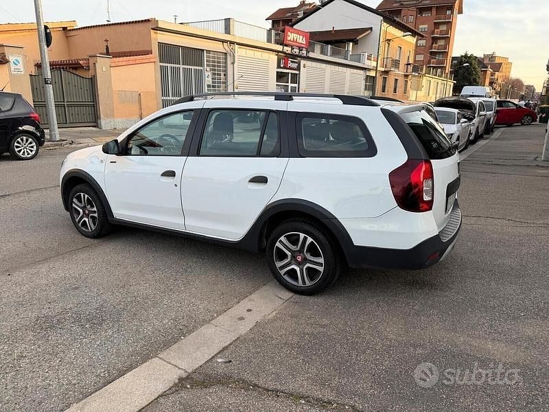 Begagnad Dacia Logan MCV Stepway 95 HK (69 kW) 2019 Vit Kombi