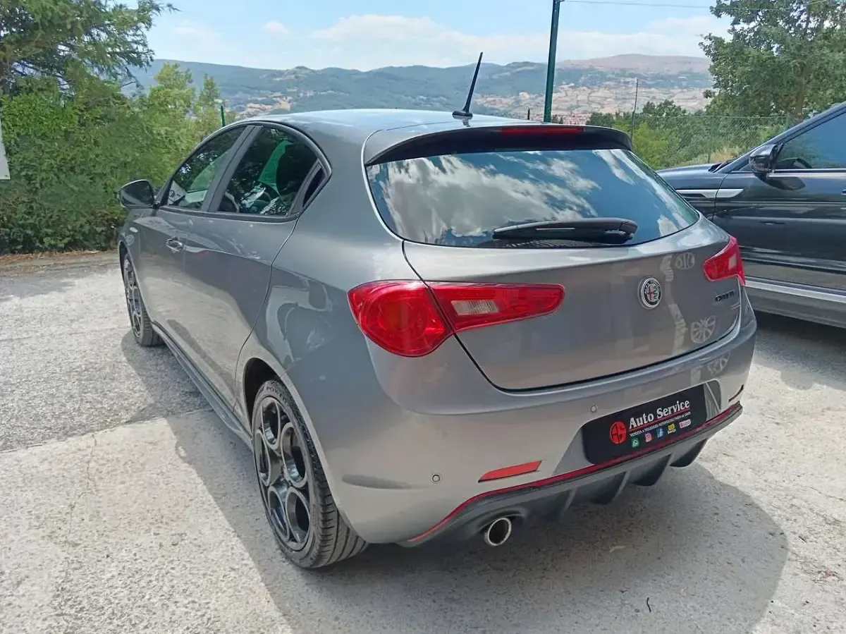 Usata Alfa Romeo Giulietta Sprint 120 CV (88 kW) 2021 Grigio Berlina