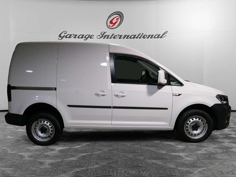Usata VW Caddy Maxi Business 122 CV (89 kW) 2020 Bianco Monovolume