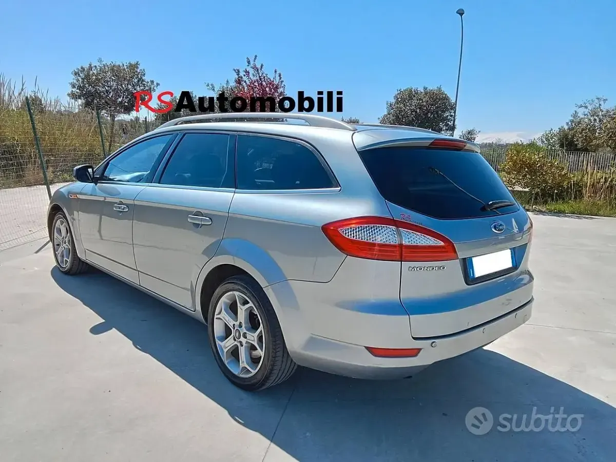 Usata Ford Mondeo Titanium 140 CV (102 kW) 2009 Grigio Station wagon