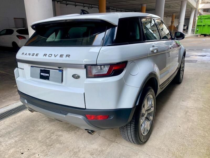 Usata Land Rover Range Rover evoque Pure 149 CV (109 kW) 2018 Bianco SUV