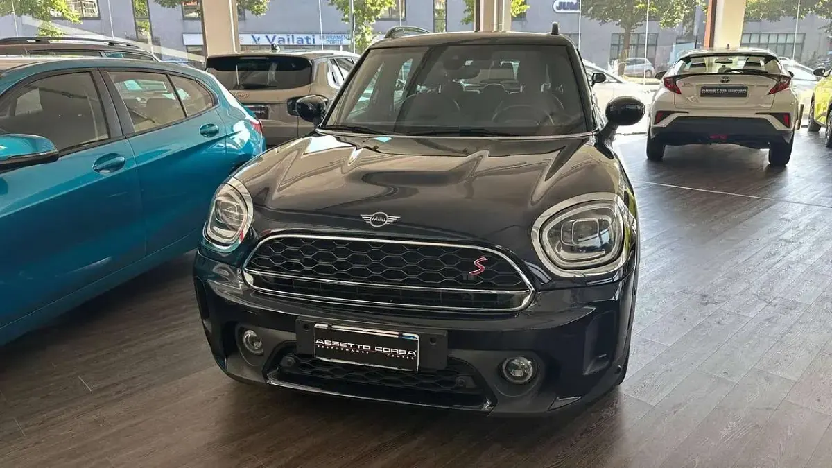 Usata Mini Cooper S Countryman Hype 178 CV (130 kW) 2021 Blu pastello SUV