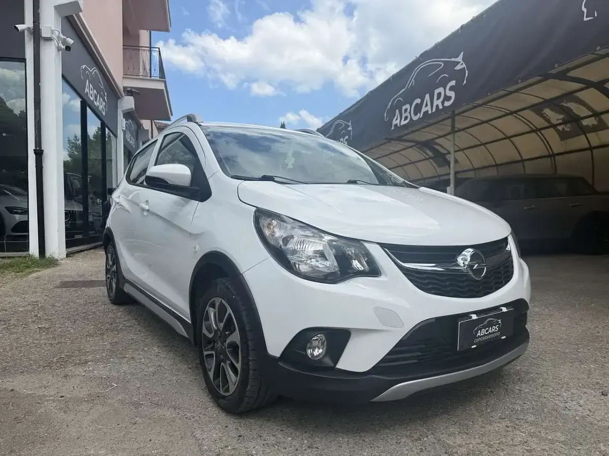 Usata Opel Karl Rocks 73 CV (53 kW) 2017 Other Utilitaria