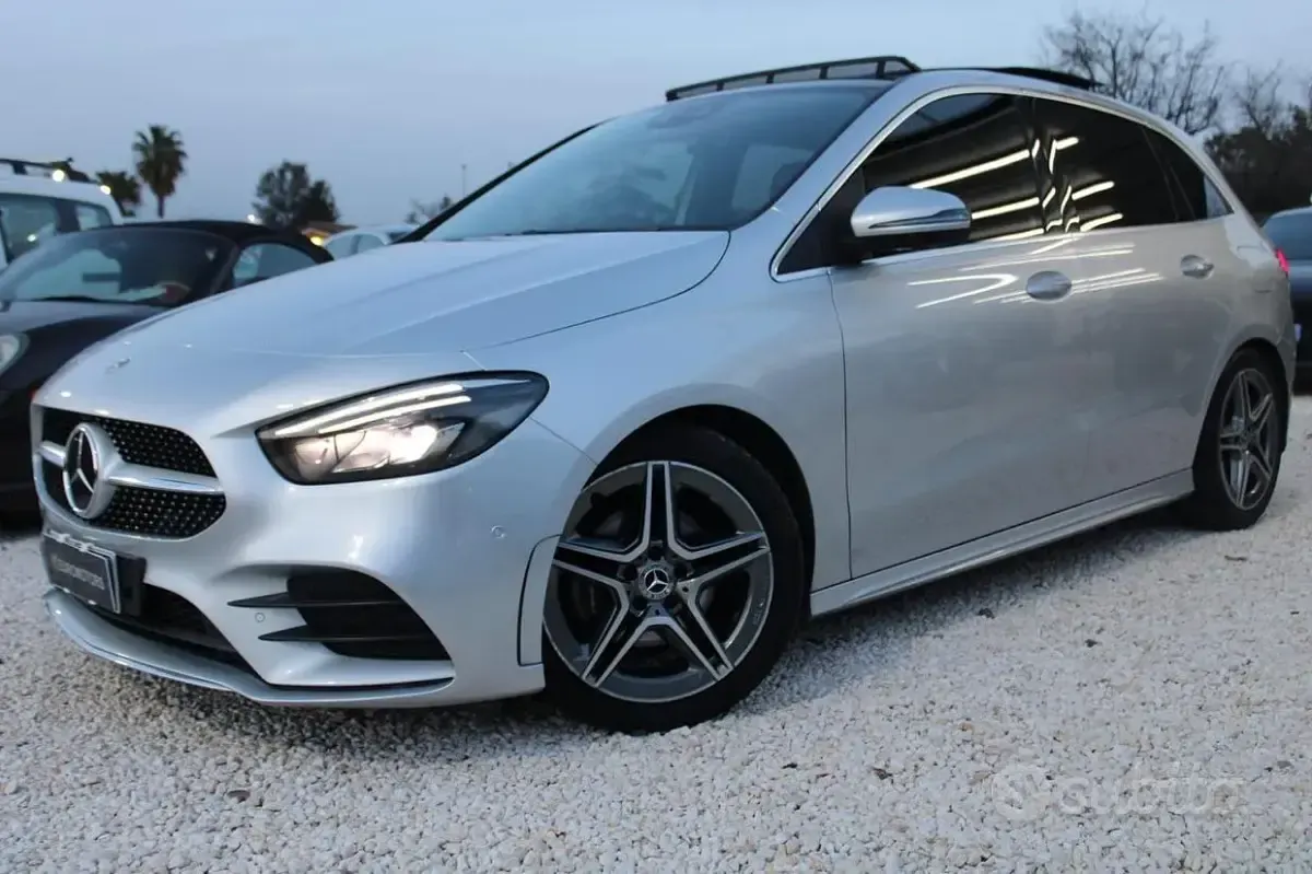 Usata Mercedes 200 163 CV (119 kW) 2019 Grigio Berlina