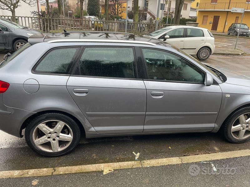 Usata Audi A3 105 CV (77 kW) 2006 Grigio Utilitaria