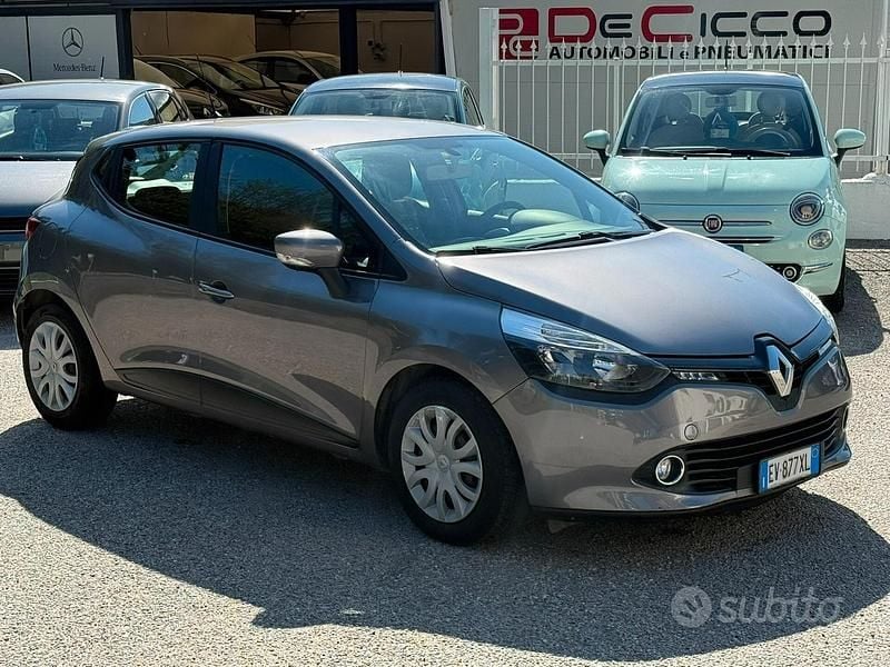 Usata Renault Clio IV 75 CV (55 kW) 2014 Grigio Berlina