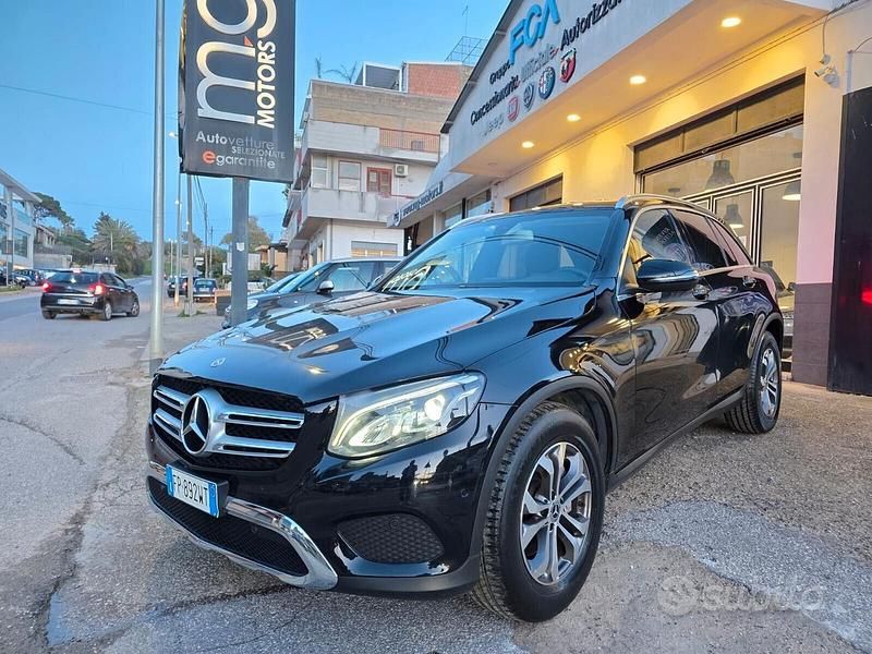 Usata Mercedes GLC220 169 CV (124 kW) 2018 Nero SUV