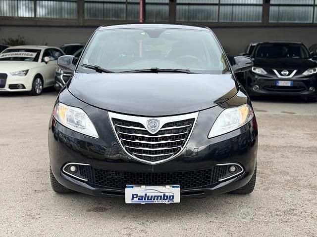 Usata Lancia Ypsilon S 95 CV (69 kW) 2012 Nero Utilitaria