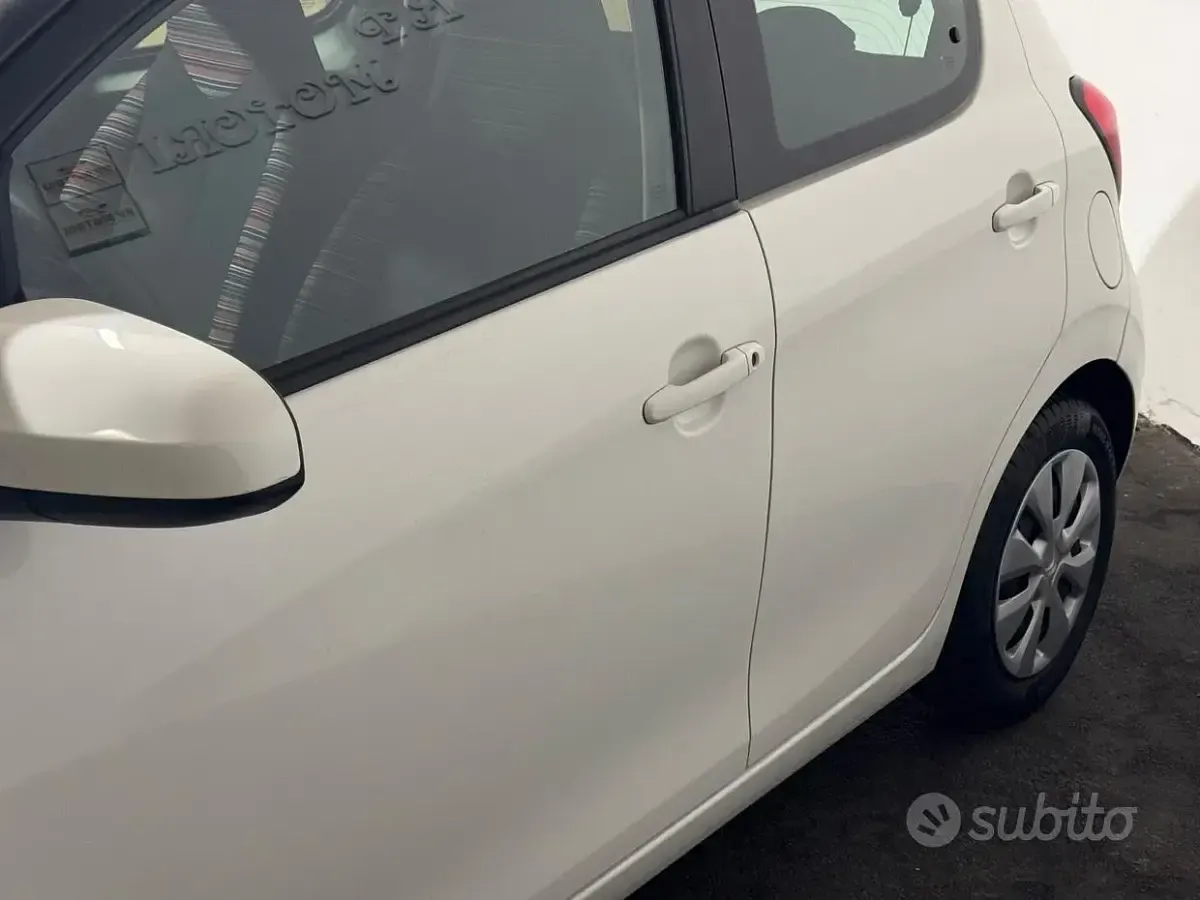 Usata Citroën C1 Feel 72 CV (52 kW) 2019 Bianco Utilitaria