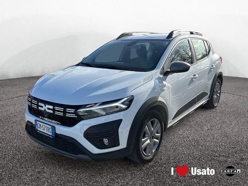 Bianco Usata 2023 Dacia Sandero Comfort Due volumi | 14.900 € (Buon prezzo) - Immagine 1/4