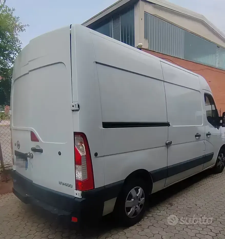 Usata Nissan NV400 131 CV (96 kW) 2017 Bianco Furgone