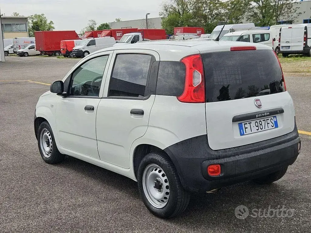Gebraucht Fiat Panda Pop 69 PS (50 kW) 2018 Weiß Kleinwagen