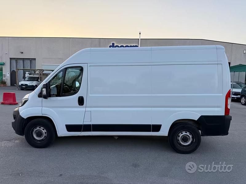 Usata Fiat Ducato 140 CV (102 kW) 2022 Bianco Furgone