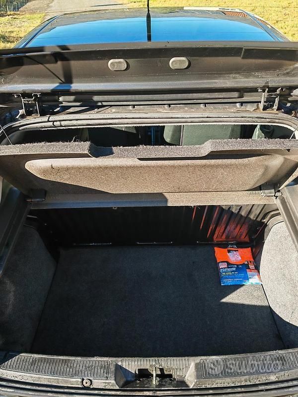 Usata Fiat Punto Young 69 CV (50 kW) 2015 Nero Berlina