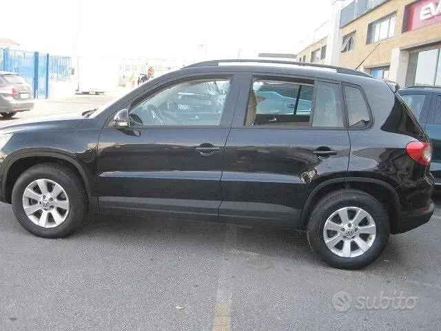Usata VW Tiguan 140 CV (102 kW) 2008 Nero SUV