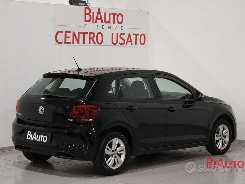Usata VW Polo Comfortline 90 CV (66 kW) 2018 Nero Utilitaria