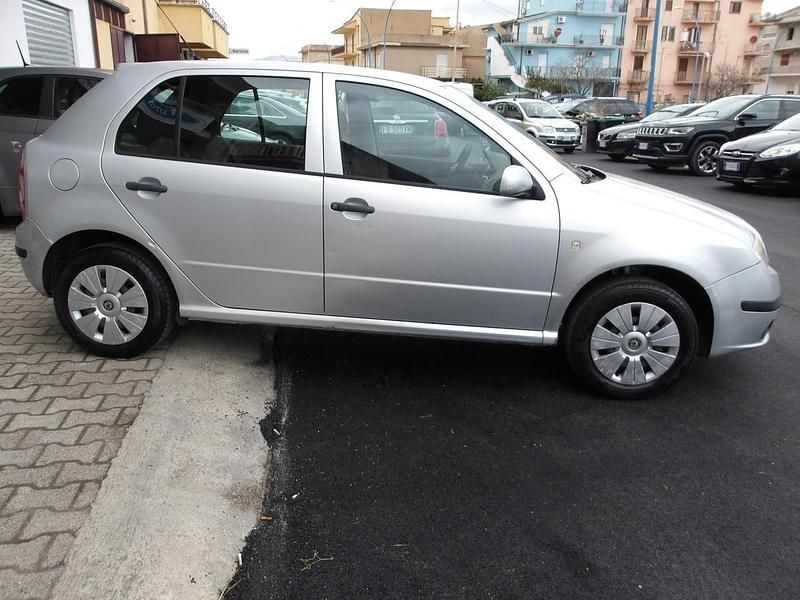 Usata Skoda Fabia 63 CV (46 kW) 2007 Giallo Berlina