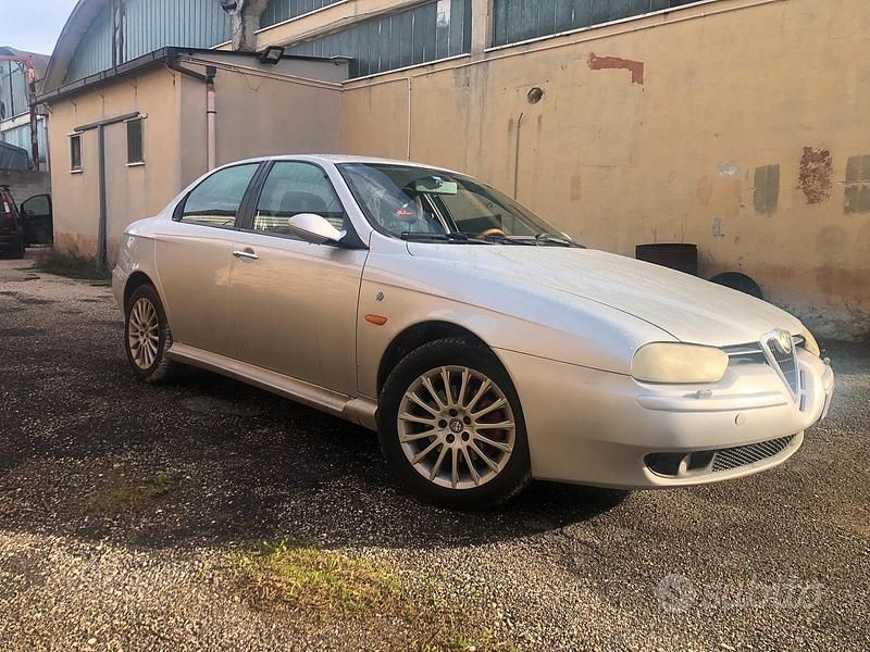 Usata Alfa Romeo 156 1999 Grigio Berlina
