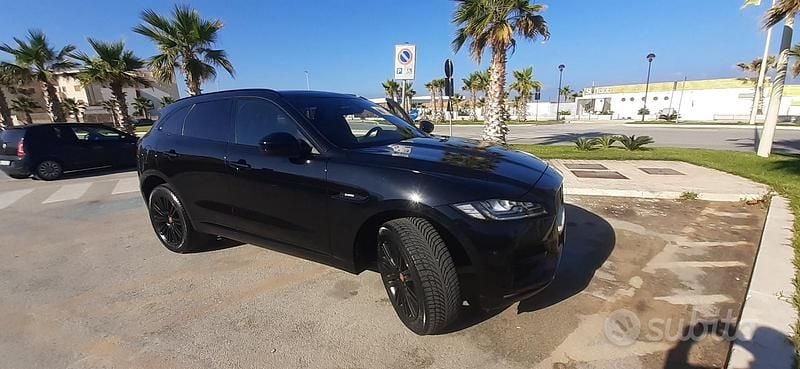 Usata Jaguar F-Pace R-Sport 180 CV (132 kW) 2017 Nero SUV