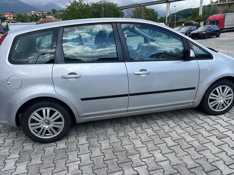 Usata Ford C-MAX Ghia 115 CV (84 kW) 2007 Grigio Monovolume