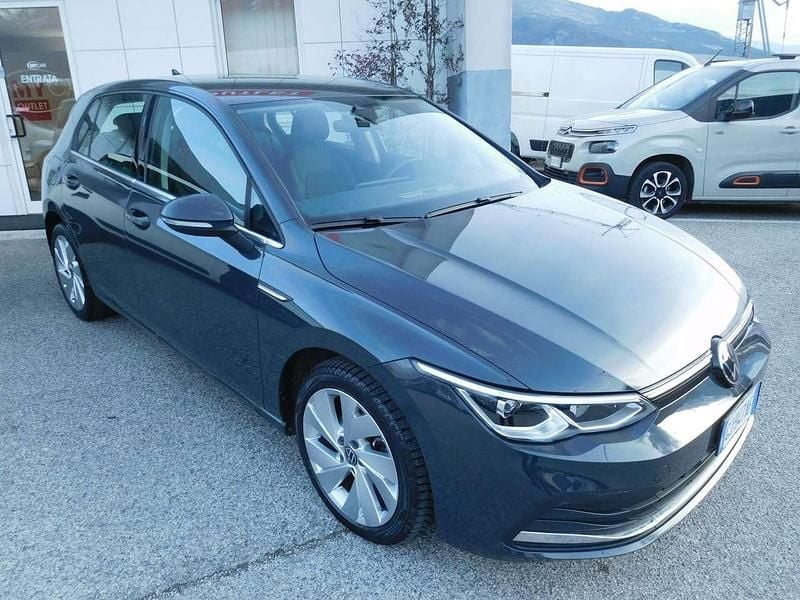 Usata VW Golf VIII Style 131 CV (96 kW) 2022 Grigio Berlina
