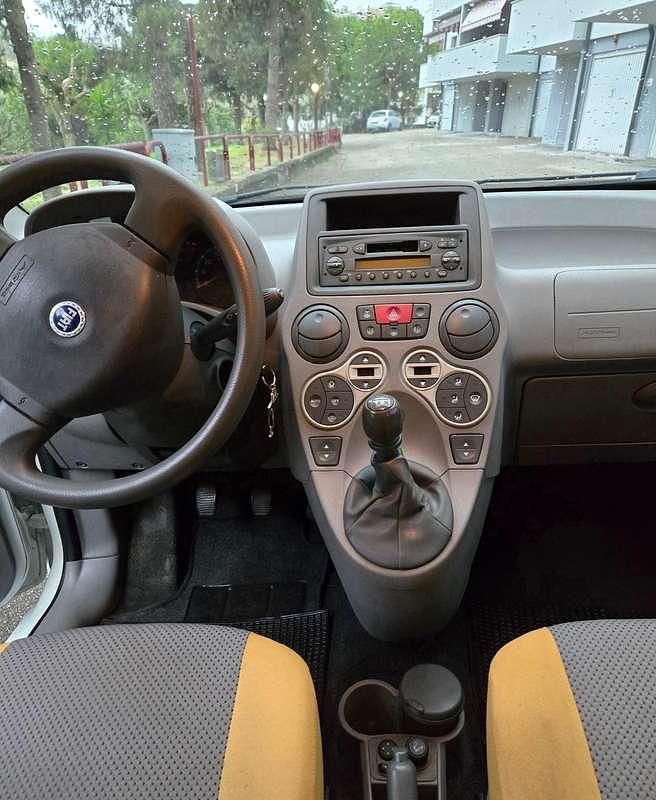 Usata Fiat Panda 4x4 Climbing 60 CV (44 kW) 2004 Bianco Utilitaria