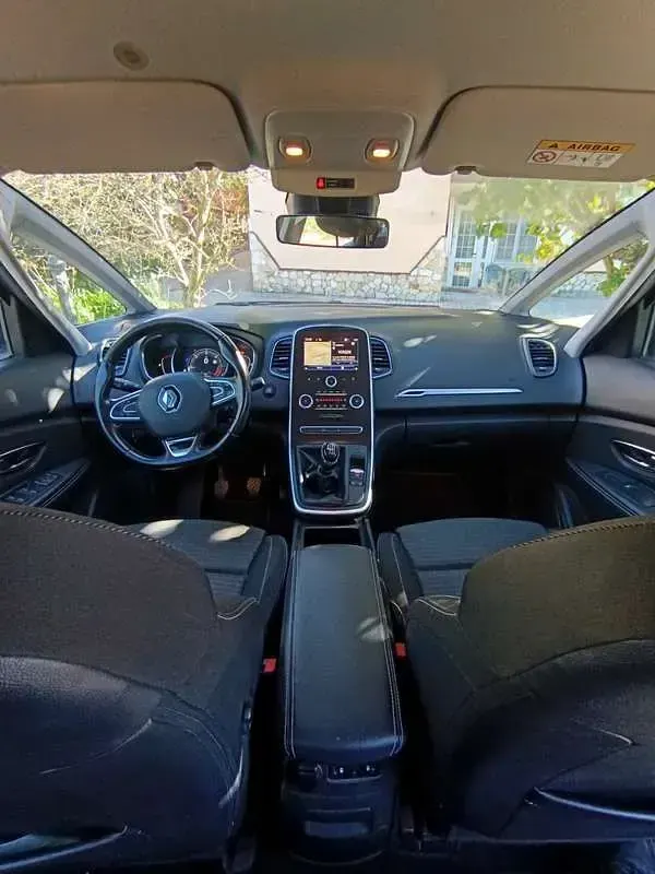 Usata Renault Scénic IV 110 CV (80 kW) 2018 Grigio Monovolume