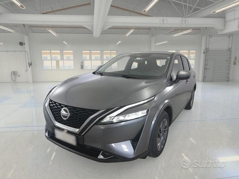Grigio Usata 2022 Nissan Qashqai SUV | 20.500 € (Buon prezzo) - Immagine 1/4