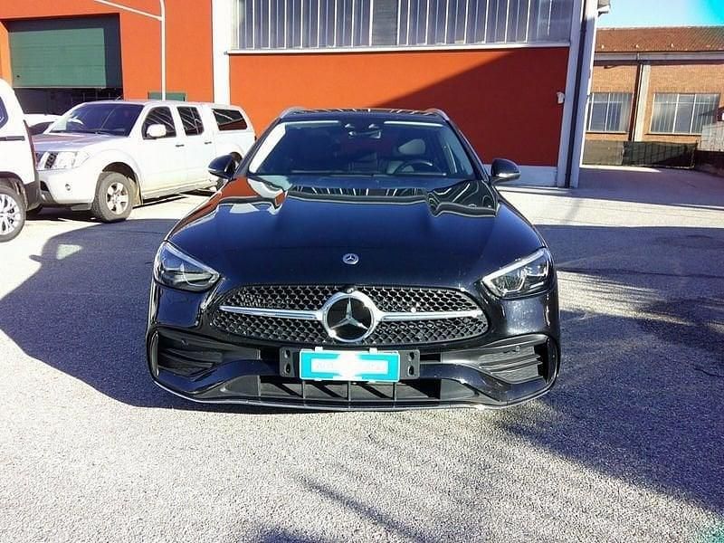 Usata Mercedes C220 Premium Plus 197 CV (144 kW) 2023 Nero Station wagon