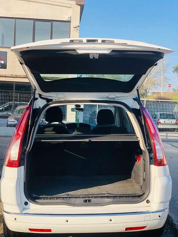 Usata Citroën Grand C4 Picasso SELECTION 111 CV (81 kW) 2013 Monovolume