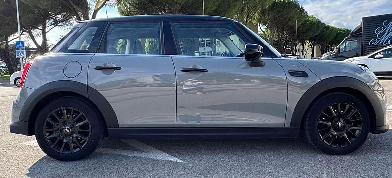 Grigio Usata 2022 Mini Cooper Due volumi | 26.771 € (Molto cara) - Immagine 1/4