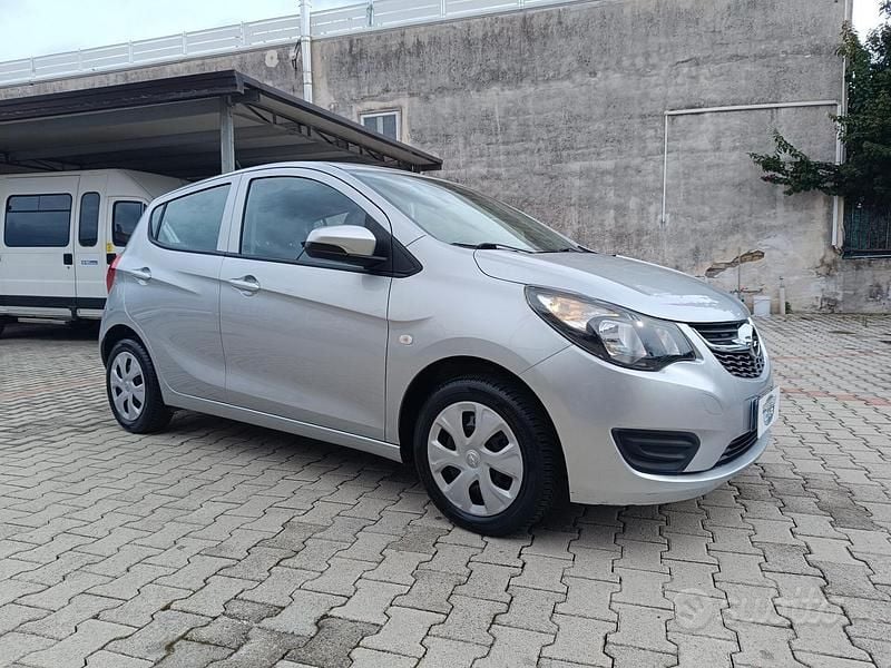 Usata Opel Karl 75 CV (55 kW) 2017 Argento Utilitaria