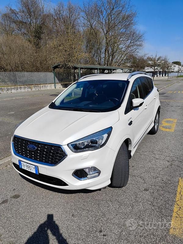 Usata Ford Kuga Vignale 150 CV (110 kW) 2018 Bianco SUV
