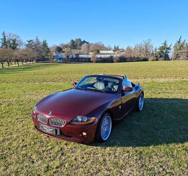 Rosso Usata 2003 BMW Z4 Efficient Dynamics Cabrio | 21.500 € (Molto cara) - Immagine 1/4