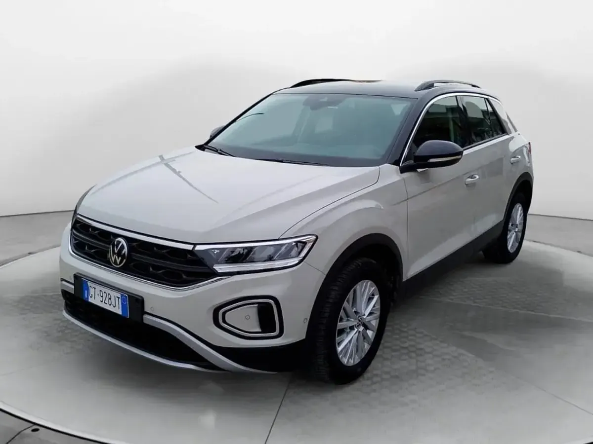 Usata VW T-Roc Life 110 CV (80 kW) 2024 SUV