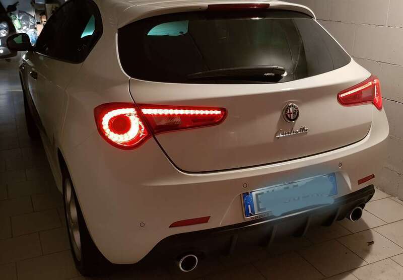 Usato 2015 Alfa Romeo Giulietta 2.0 Diesel 150 CV (9.800 €)