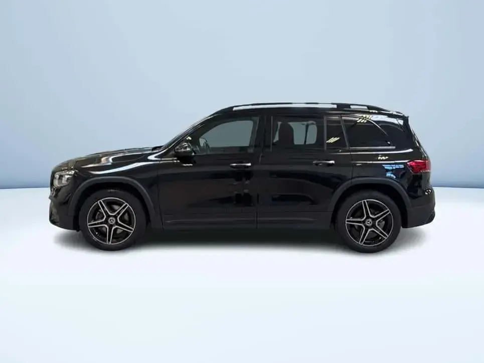 Usata Mercedes GLB200 Premium 150 CV (110 kW) 2023 Nero SUV