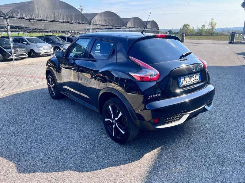 Usata Nissan Juke Acenta 116 CV (85 kW) 2016 Nero SUV