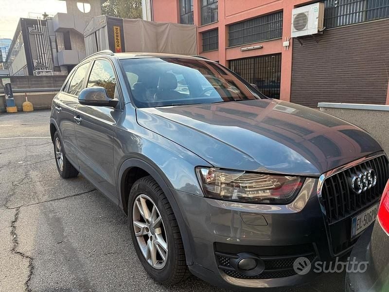 Usata Audi Q3 Advanced Plus 170 CV (125 kW) 2012 Grigio SUV