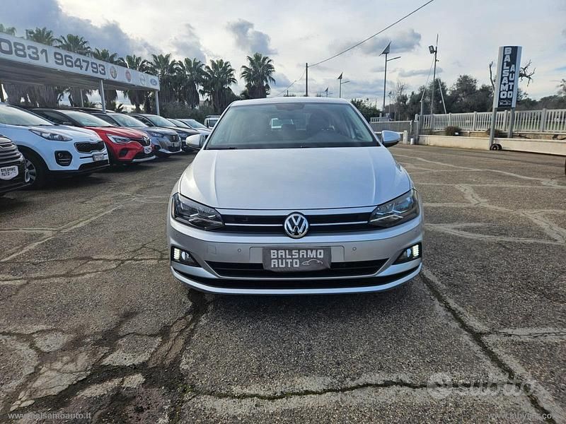 Usata VW Polo Highline 95 CV (69 kW) 2020 Argento Utilitaria