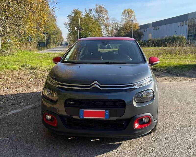 Usato 2017 Citroën C3 1.2 Benzin 110 CV (14.250 €)