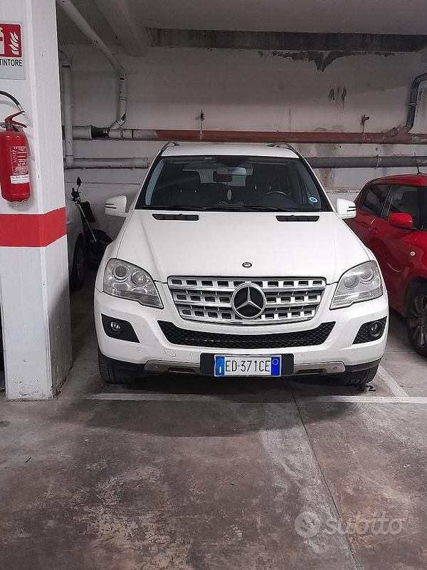 Usata Mercedes ML300 204 CV (150 kW) 2010 Bianco SUV