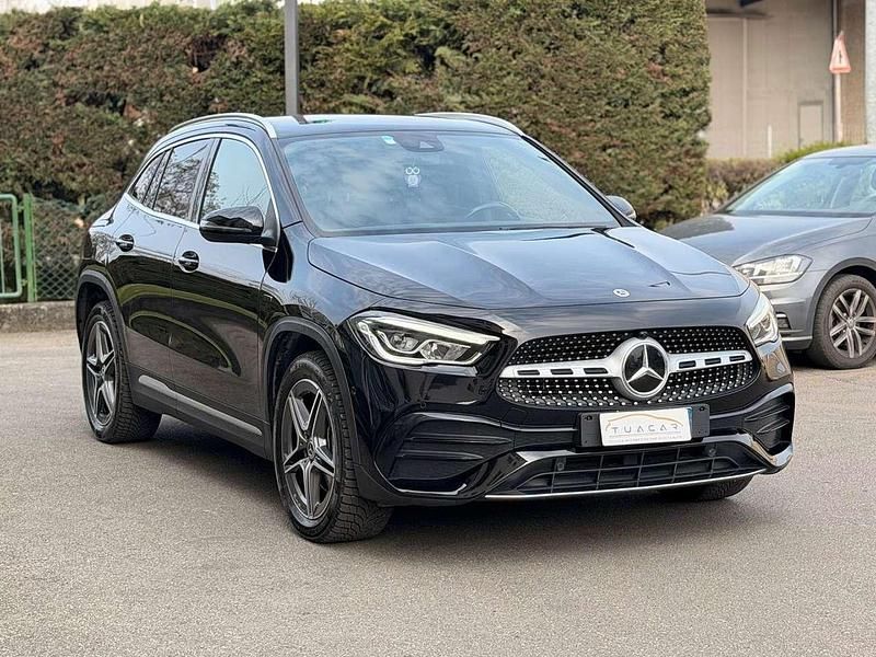 Usata Mercedes GLA250 Premium 218 CV (160 kW) 2021 Nero SUV