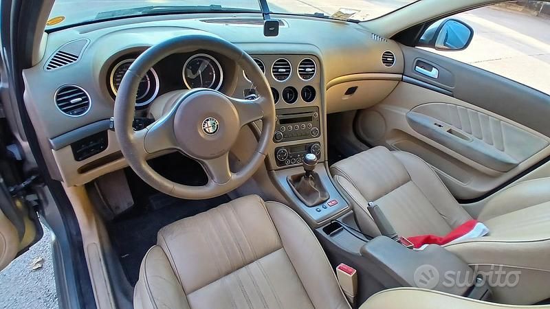 Usata 2009 Alfa Romeo 159 Station wagon | 1500 € - Immagine 1/4