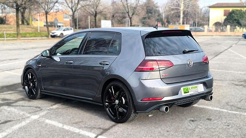 Usata VW Golf VII GTI 245 CV (180 kW) 2018 Grigio Berlina