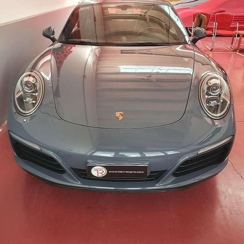 Usata Porsche 911 Carrera 4 370 CV (272 kW) 2016 Blu graffite Coupé