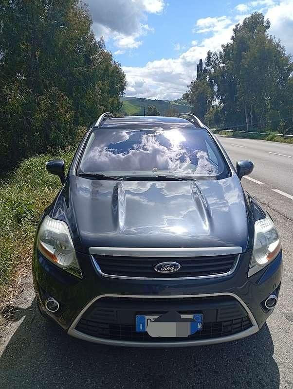 Usata Ford Kuga Individual 136 CV (100 kW) 2010 Grigio SUV