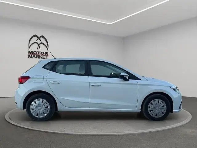 Usata Seat Ibiza Style 90 CV (66 kW) 2021 Bianco Utilitaria