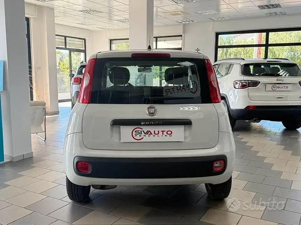 Usata Fiat Panda Pop 75 CV (55 kW) 2014 Bianco Utilitaria