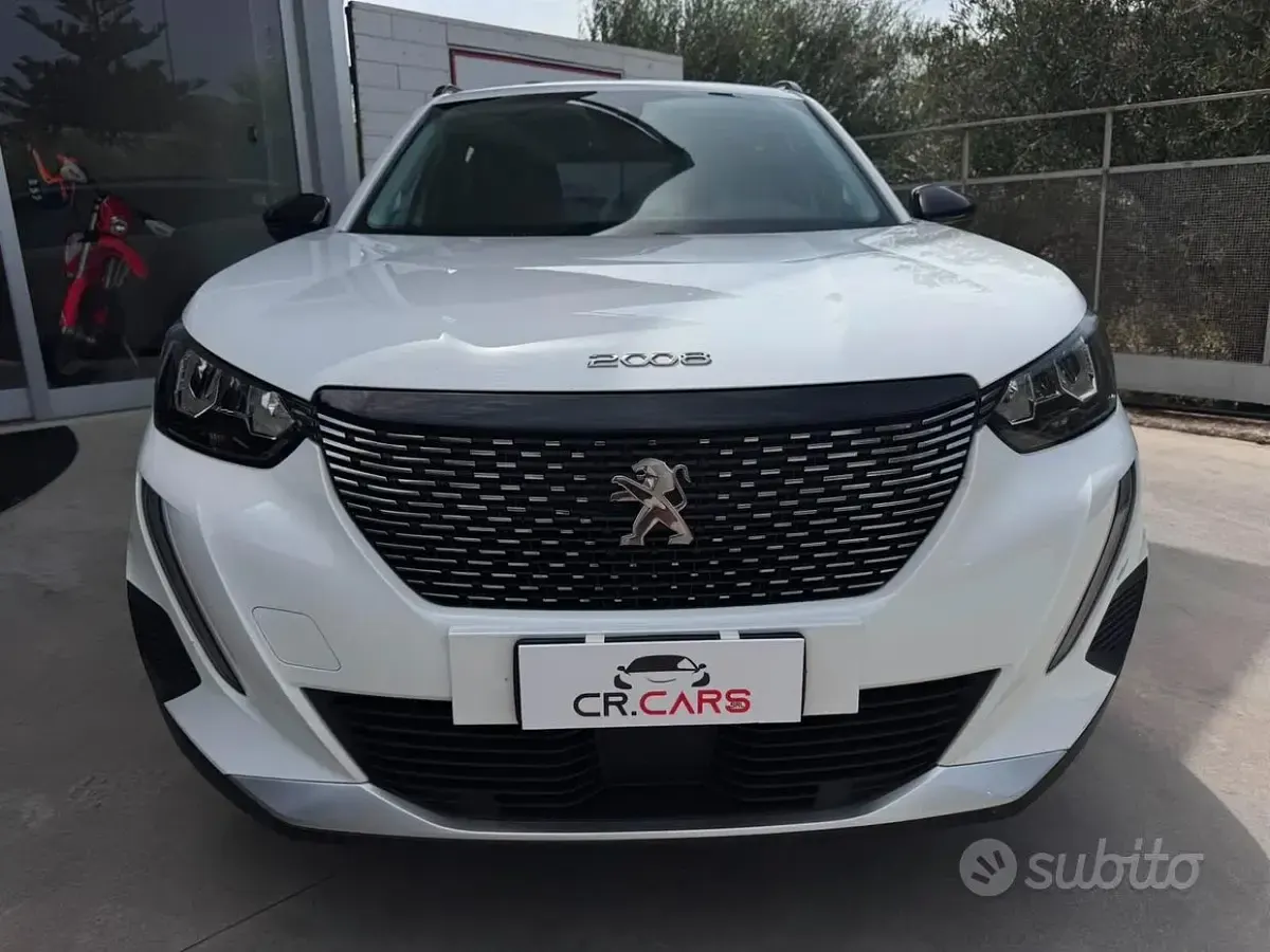 Usata Peugeot 3008 Allure 131 CV (96 kW) 2021 Bianco SUV